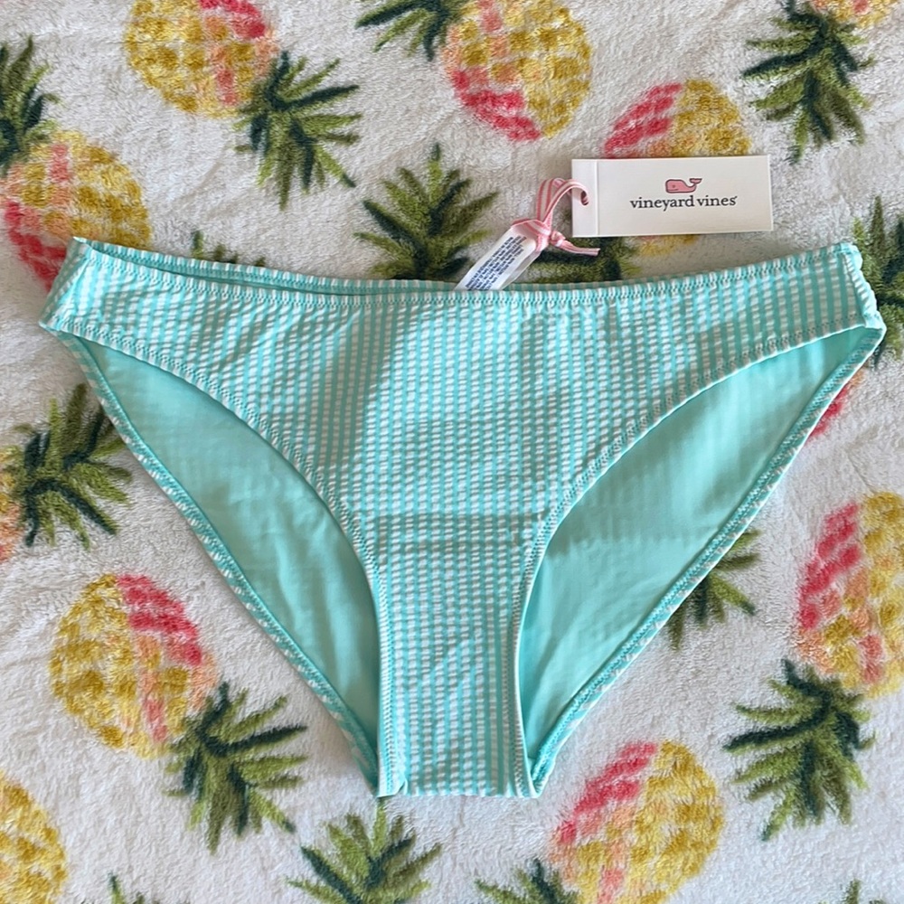 NWT Vineyard Vines seersucker bikini bottoms